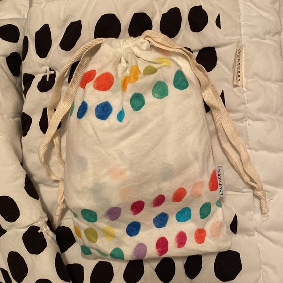 Lovevery Baby Polka Dot Quilt and matching Changing Pad Cover - Picture 11 of 11